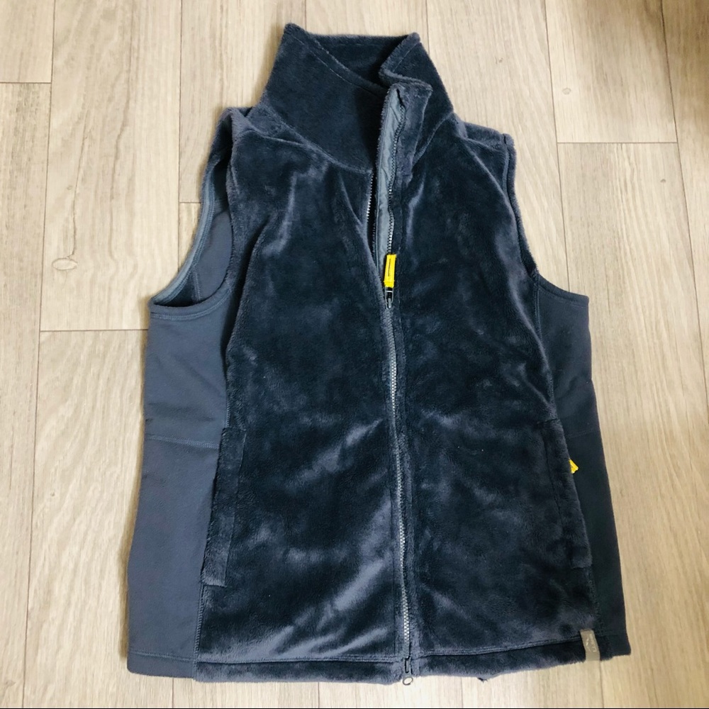 Ll bean ladies violet vest size l petite